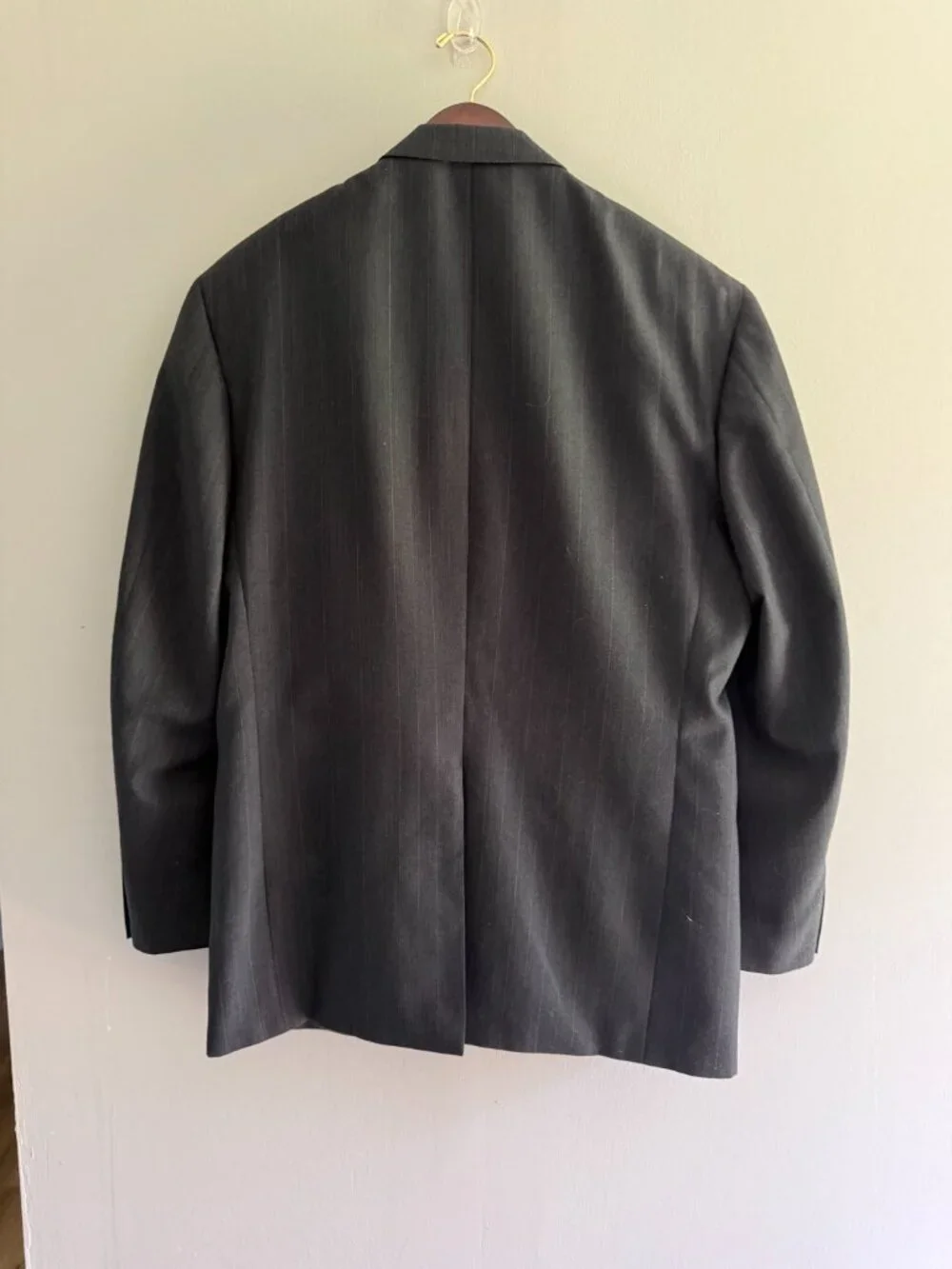 Kilburne & Finch Charcoal Pinstripe 2 Piece Suit 44L Jacket 38W Pants